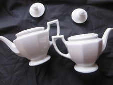 Eine Teekanne Rosenthal Maria weiß ca. 0,75 l   1. Wahl sehr guter Zustand