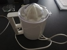 Elektrische Orangenpresse