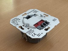 GIRA System 2000 NV-Dimm-Einsatz, Touch-Dimmer 033100/100