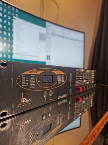Waldorf pulse analog - 1,