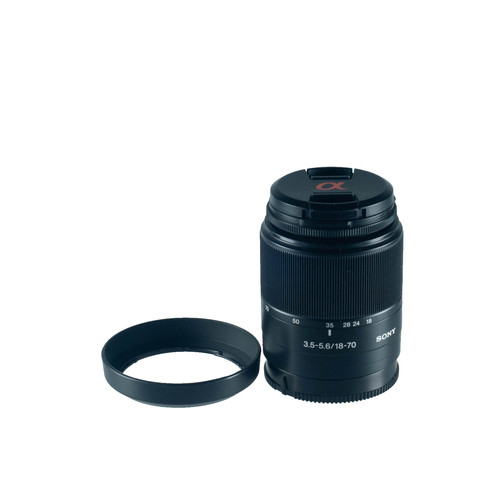 Sony sal 70mm - 18-70mm, f/3.5-5.6