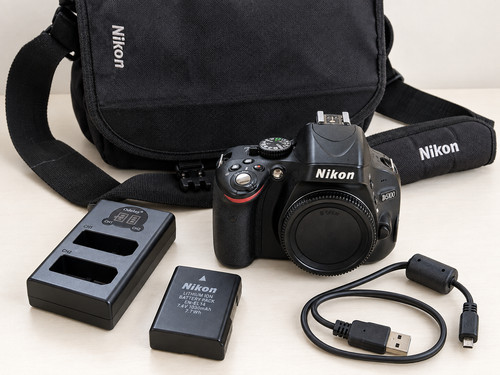 Nikon d5100 body 2 mp - nikon,