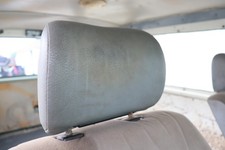 VW T4 Sitz vorne links oder rechts Kopfstütze Kopfstützen grau Kunstleder