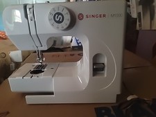  SINGER M1000 Nähmaschine