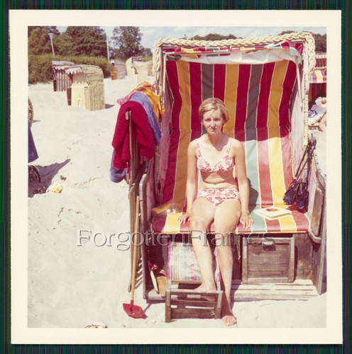 Foto mädchen badeanzug bikini - foto,