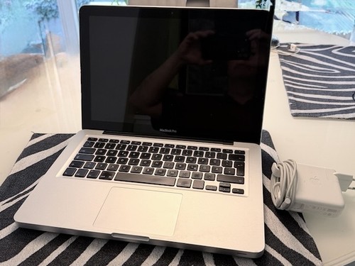 Apple macbook pro - macbook, 7.1