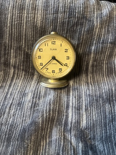 Vintage tischuhr der marke - vintage,