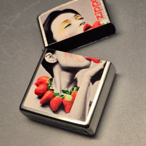 Zippo strawberry delight girl - delight,