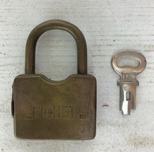 Altes Vorhängeschloss