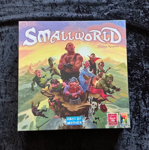 Small world days - of, wonder
