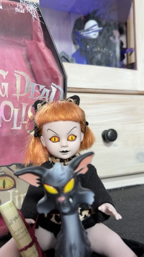 Living dead dolls macumba - living,