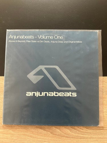 Anjunabeats volume one - –,