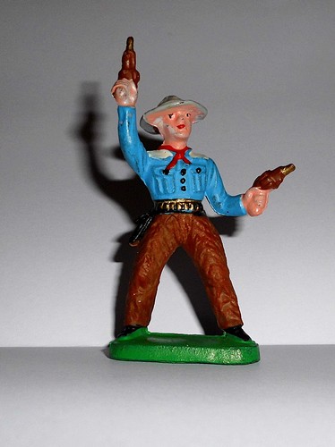 Ddr spielzeug figur indianer - spielzeug,