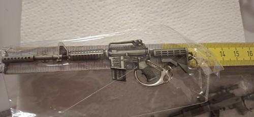 Maschinenpistole - ,