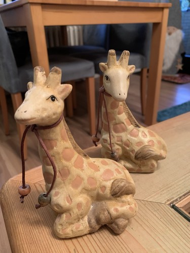 2giraffen aus steingute - aus,