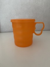 Tupperware  Junge Welle