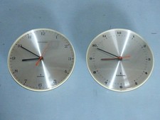 2 Siemens Ø 21cm Uhren