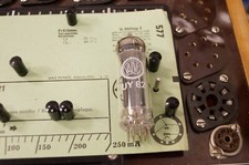 E-Röhre Valvo UY82 Tube 80 mA