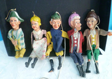 5 Kasperl Kindertheater Figuren Handpuppen aus Celluloid orginal bekleidalt-1930