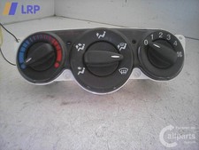 Ford Focus 1 Heizungsregulierung 98AB18C419AE ohne Klima BJ2000