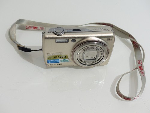 Fujifilm finepix f200 exr - f200,