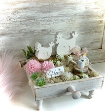 Oster Deko Gesteck auf Holz