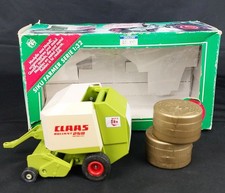 Siku 2268 Claas Rollant 250