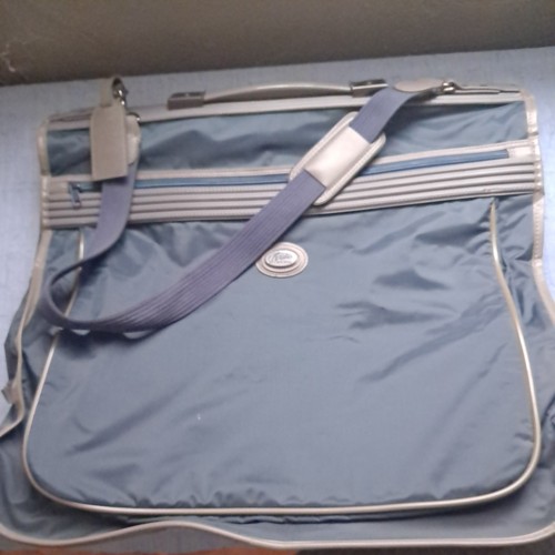 Unbenutzt kleidersack - unbenutzt,