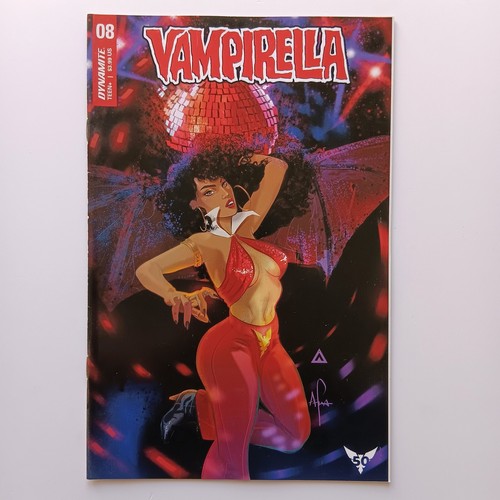 Vampirella cover d - cover,