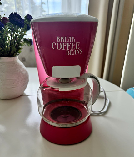 Break coffee beans - break,