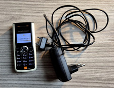 Sony Ericsson J120i Handy weiß ohne Simlock mit Ladegerät