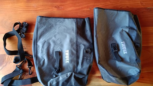 Zwei thule fahrradtaschen - zwei,
