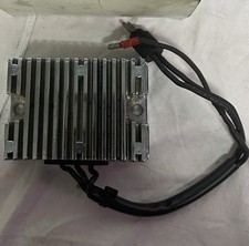 Spannungsregler Gleichrichter