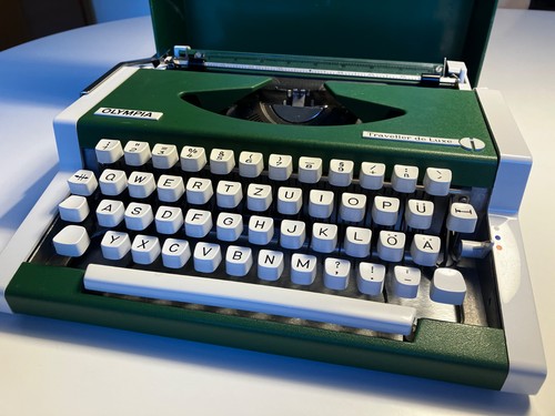 Schreibmaschine olympia - schreibmaschine,