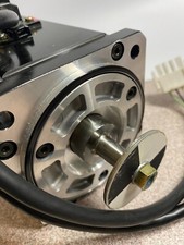 Yaskawa SGMGH-03A5A-SE11 Servomotor