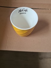 McDonalds Kaffeebecher Gelb