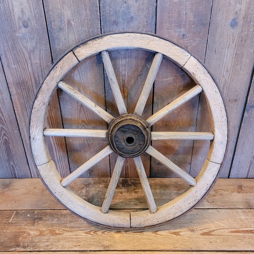 Altes wagenrad 46cm rad vom - 46cm,