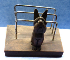 23759. Alter Briefständer  Hund  Terrier  Holz  Rostansatz