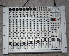 Behringer eurorach - behringer,