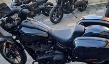 Original Harley Davidson Softail 2022 Solo Sitz (für Softail ab 2019+)