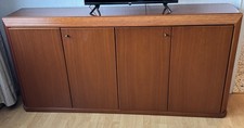 Sideboard in Kirschbaum von