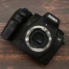 Sigma SD1 Merrill DSLR Kamera