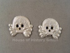 100093, Paar TOTENKÖPFE für