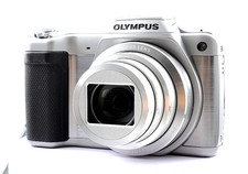 [FAST NEUWERTIG] Olympus