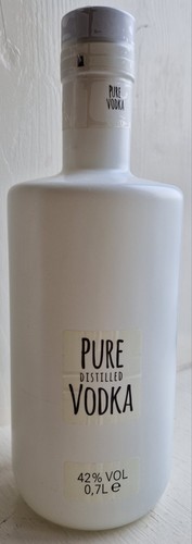 Pure destilled vodka 700 - pure,