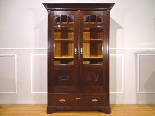 Hannis antique store - hannis,