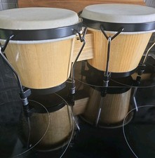 Bongo Set Trommeln Massivholz mit Naturfell und Notenbuch