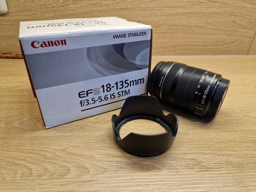 Canon 135mm 3 - 18-135mm, f/3.5-5.6