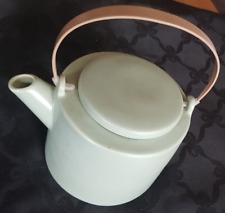 Keramik Made for  Jysk Olivengrün Teekanne 1,3 Liter B. 13,5 cm H. 11 cm 1 Liter