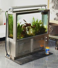Einzelstück Luxus Aquarium aus Edelstahl mit Technik Kombination Panoramaform